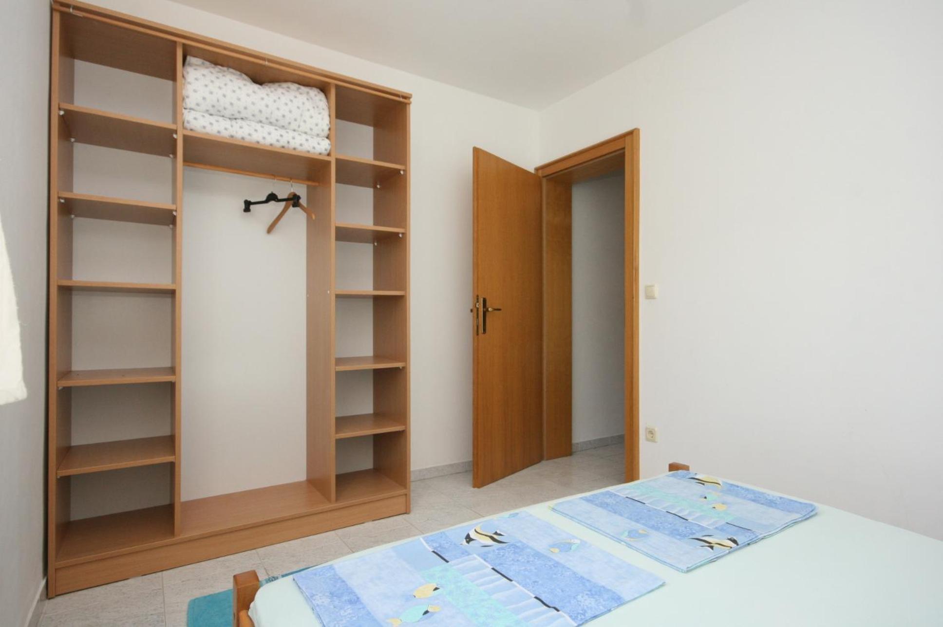 Apartments With A Parking Space Mandre, Pag - 6405 Kolan Bilik gambar
