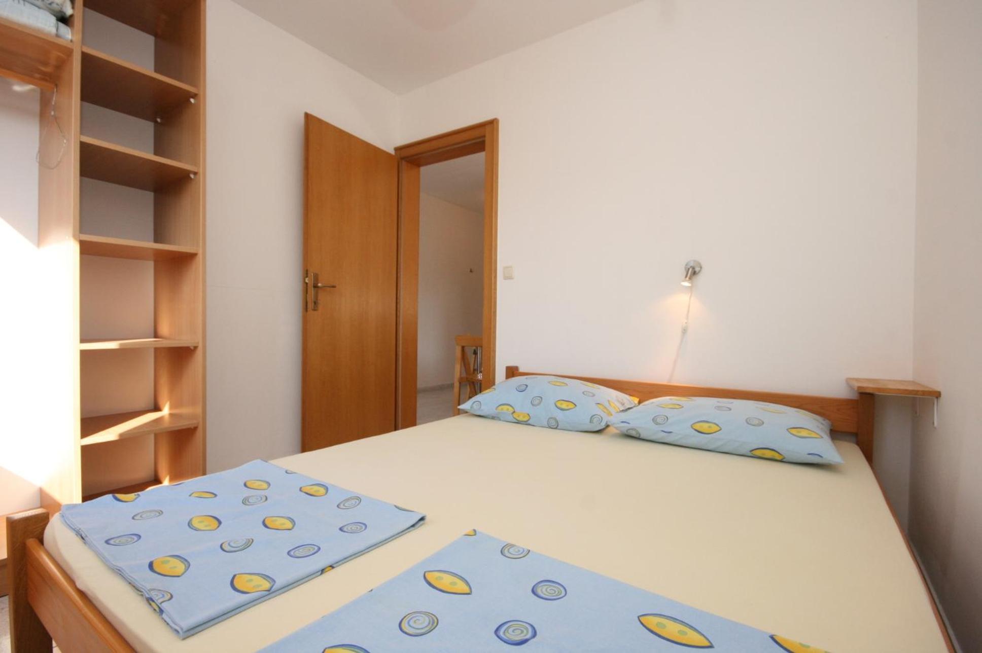 Apartments With A Parking Space Mandre, Pag - 6405 Kolan Bilik gambar